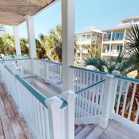 Stella Maris- By Holiday Isle Properties